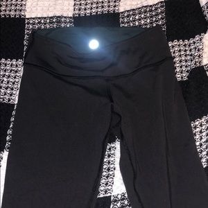 Lululemon reversible black and green leggings